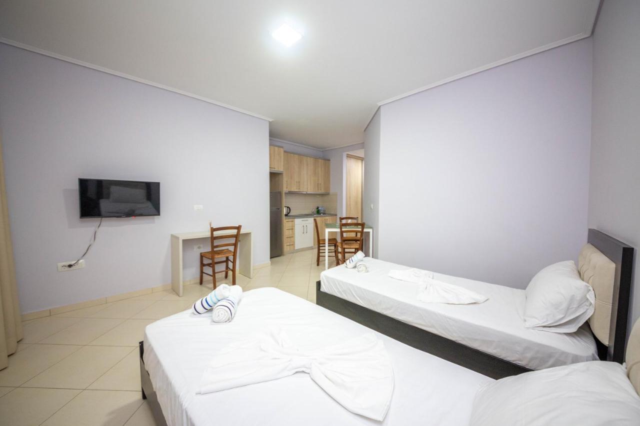Mamma'S Apartments ซารานเดอ ภายนอก รูปภาพ